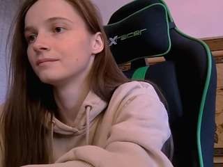 simonebehnken Live Webcam on CamSoda