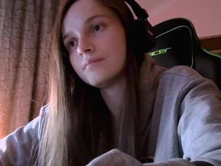 Ce modèle est en direct maintenant. simonebehnken
