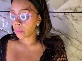 ambbernixx live profile