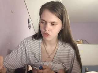 le modèle euniceballard est en webcam porno dans un show sur le site camsoda, il possède les tags suivants: blue eyes,no smoking,young adult,teen 18,tattoos,striptease,skinny,sex toys,no drinking,cock rating,nipple piercings,flashing,fingering,facial piercings,facesitting,doggy style,hd