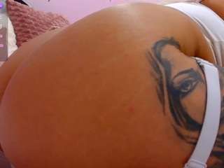 foxyserenax Live Webcam on CamSoda