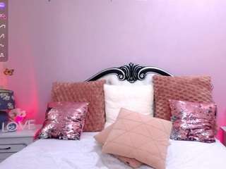 foxyserenax live webcam show