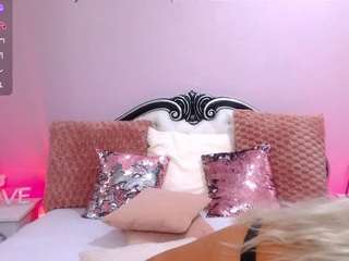FoxySerenaX