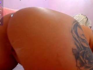 foxyserenax's live room