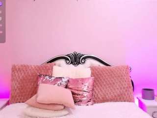 FoxySerenaX live cam preview
