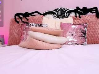 FoxySerenaX