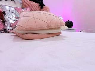 FoxySerenaX