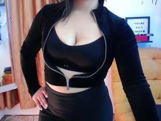 isis-dark live cam preview