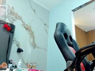 ISISLEROY live webcam show