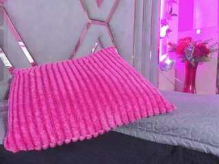 ivonne-valencia Live Webcam on CamSoda