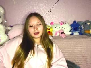 le modèle kristinimbesi est en webcam porno dans un show sur le site camsoda, il possède les tags suivants: anal toys,ass bouncing,ass clapping,beautiful,blowjob,doggy,fingering,no drinking,orgasm,twerk,hd