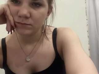 le modèle leonabraggs est en webcam porno dans un show sur le site camsoda, il possède les tags suivants: black hair,doggy style,tease,striptease,strip,spank,skinny,shower,shaved pussy,pussy,public,no drinking,natural,naked,hot,full nudity,fetish,feet,erotic dance,college