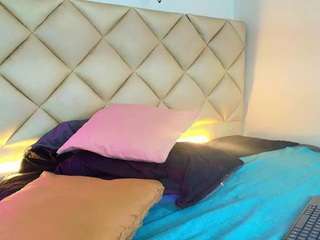 Live cam show with LiamRochii