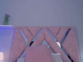 Nova-Silk live webcam show