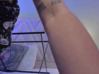 Nova-Silk live cam preview