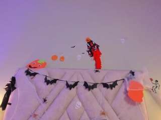 Nova-Silk live cam preview