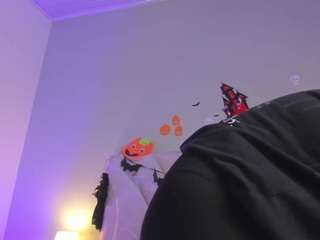 Nova-Silk live cam preview