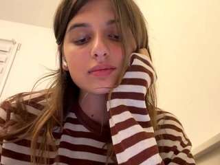 theolakassis live webcam show