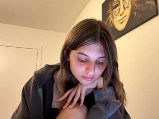 theolakassis live profile