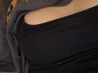 TheolaKassis live webcam show