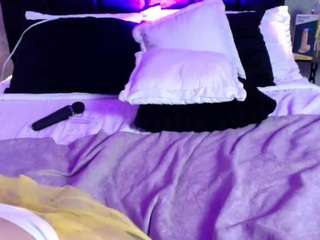 valeriarossii Live Webcam on CamSoda