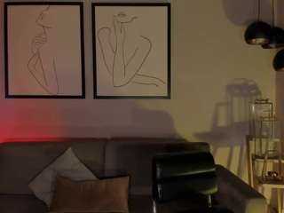 Acest model este live acum. bellastorm1