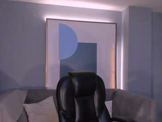 bellastorm1 live webcam show