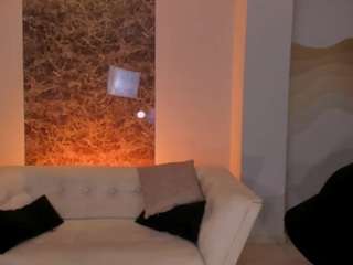 bellastorm1 live webcam show