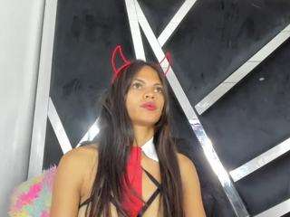 cristalxht live webcam show