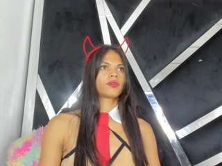 cristalxht live webcam show