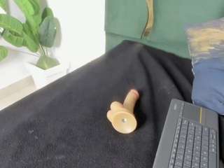 cristalxht live cam preview