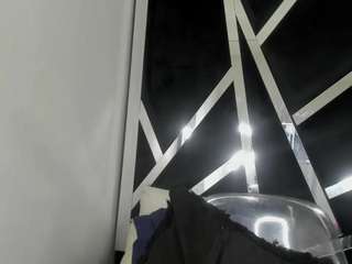 cristalxht on CamSoda