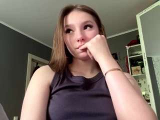 Acest model este live acum. cyndyvranicar