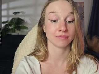 elve-vesper live webcam show