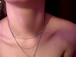 kishaschindeldecke live webcam show