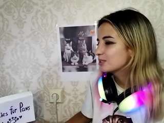 le modèle loretterigazio est en webcam porno dans un show sur le site camsoda, il possède les tags suivants: ass,solo,no smoking,oil,orgasm,public,pussy,sexy,skinny,smoking,spank,natural,spanking,strip,striptease,tease,twerk,upskirt,wet,yoga