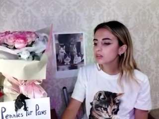 Mira live webcam show