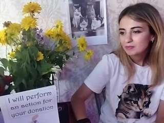 Mira live webcam show