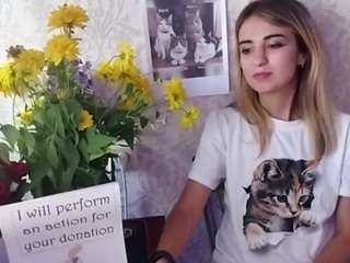 Mira live webcam show