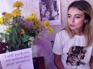 Mira live webcam show