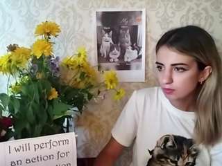 Mira live webcam show