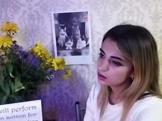 Mira live webcam show