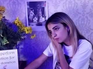 Mira live webcam show