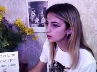 Mira live webcam show