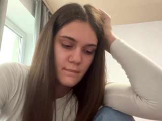 Ce modèle est en direct maintenant. madieriihimaki