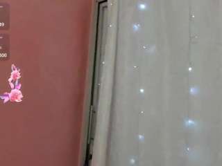 nadiakarim webcam