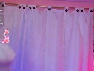 Acest model este live acum. nadiakarim