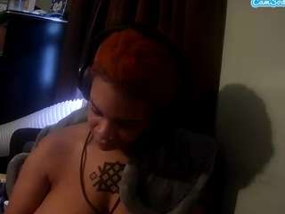 nickytheehawtie