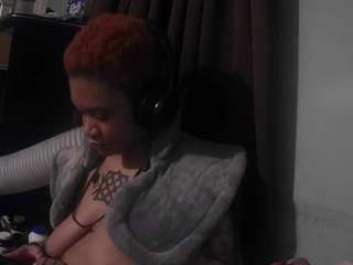 nickytheehawtie
