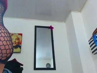 voguebich live webcam show